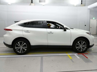 TOYOTA HARRIER HYBRID