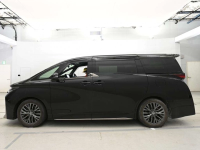 TOYOTA VELLFIRE HYBRID