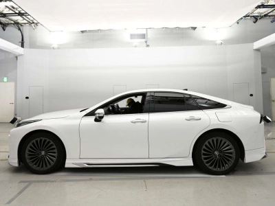 TOYOTA MIRAI