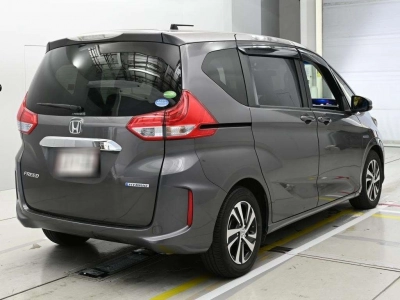 HONDA FREED HYBRID