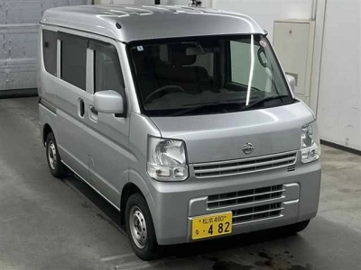 NISSAN NV100 CLIPPER