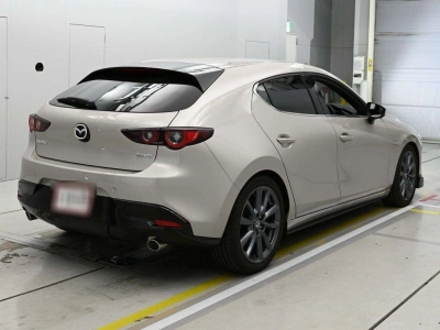 MAZDA MAZDA3 FASTBACK