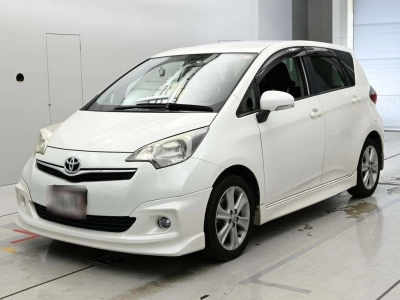 TOYOTA RACTIS