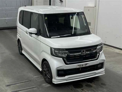 HONDA N BOX CUSTOM