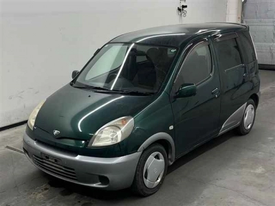 TOYOTA FUN CARGO