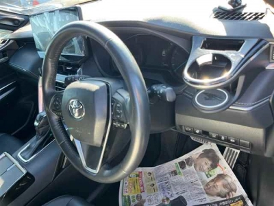 TOYOTA HARRIER HYBRID