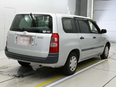 TOYOTA SUCCEED VAN