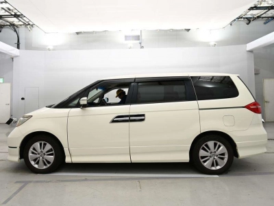 HONDA ELYSION PRESTIGE