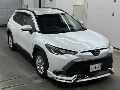TOYOTA COROLLA CROSS