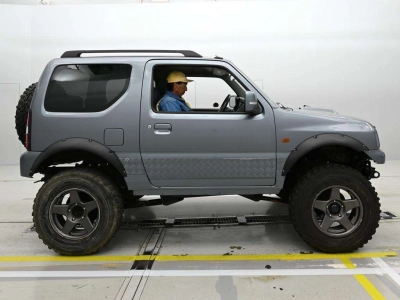SUZUKI JIMNY