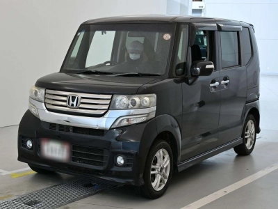 HONDA N BOX CUSTOM