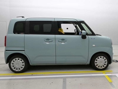 SUZUKI WAGON R SMILE