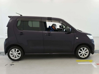 SUZUKI WAGON R STINGRAY