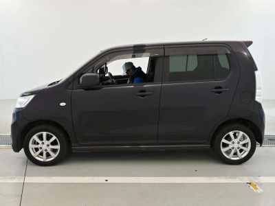 SUZUKI WAGON R STINGRAY
