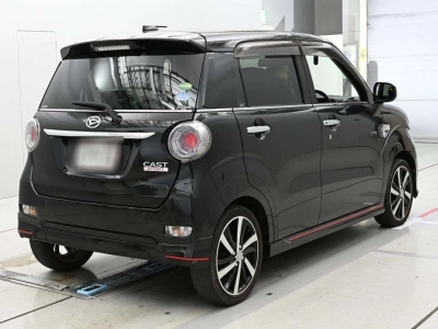 DAIHATSU CAST