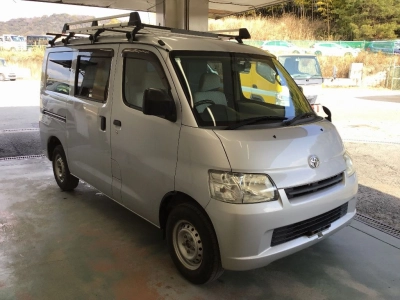 TOYOTA TOWN ACE VAN