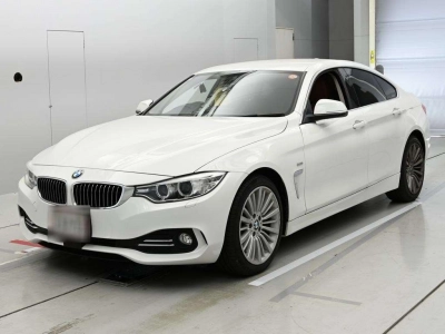 BMW 4 SERIES