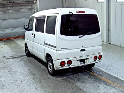MITSUBISHI MINICAB