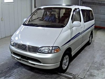TOYOTA GRANVIA