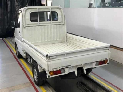 NISSAN NT100 CLIPPER