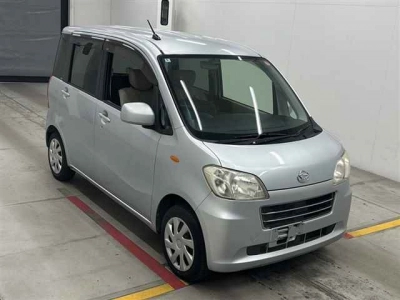 DAIHATSU TANTO EXE