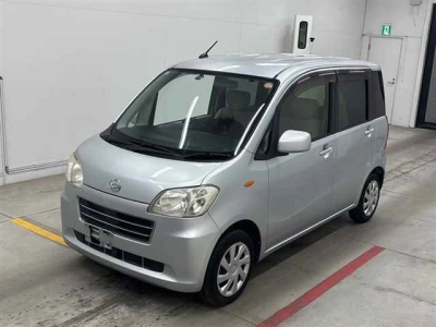 DAIHATSU TANTO EXE