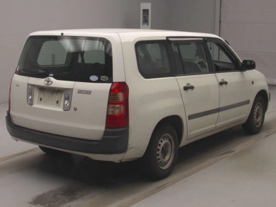 TOYOTA SUCCEED VAN