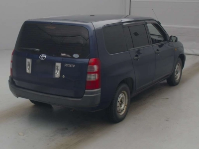 TOYOTA SUCCEED VAN