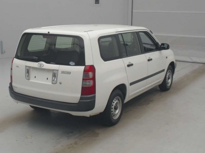 TOYOTA SUCCEED VAN