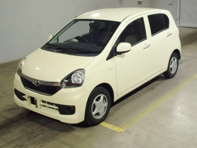 TOYOTA PIXIS EPOCH