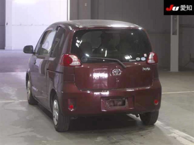 TOYOTA PORTE