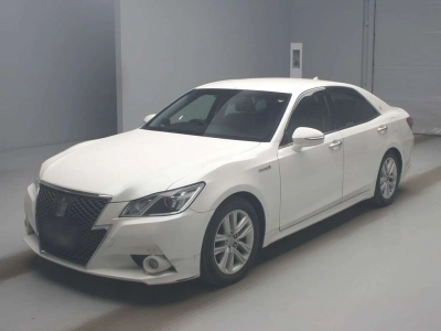 TOYOTA CROWN HYBRID