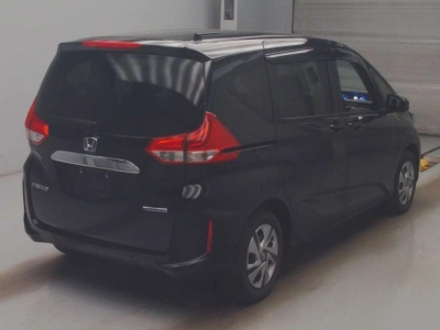 HONDA FREED HYBRID
