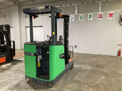 TOYOTA  FORKLIFT 