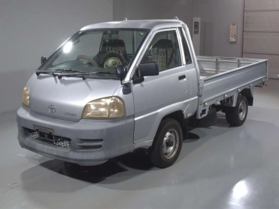 TOYOTA LITE ACE TRUCK