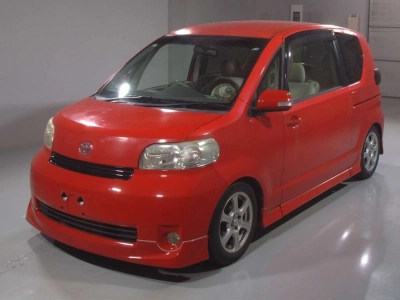 TOYOTA PORTE