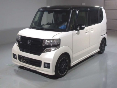 HONDA N BOX CUSTOM