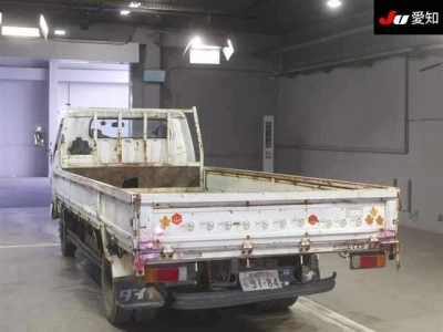 TOYOTA DYNA TRUCK
