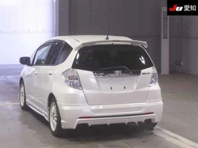 HONDA FIT HYBRID