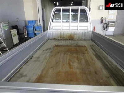 TOYOTA LITE ACE TRUCK