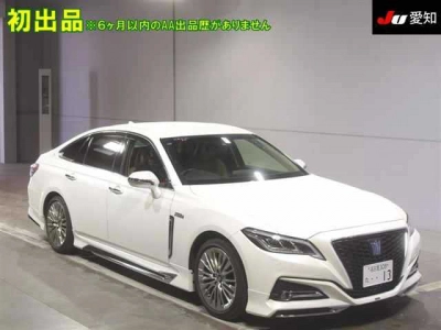 TOYOTA CROWN HYBRID