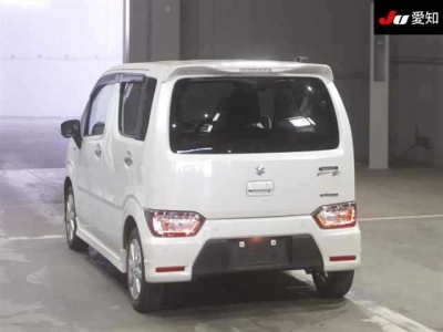 SUZUKI WAGON R CUSTOM Z