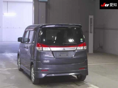 MITSUBISHI DELICA D:2