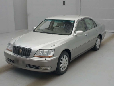TOYOTA CROWN MAJESTA
