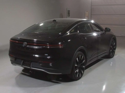 TOYOTA CROWN CROSSOVER