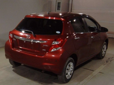 TOYOTA VITZ