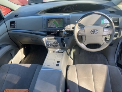 TOYOTA ESTIMA HYBRID
