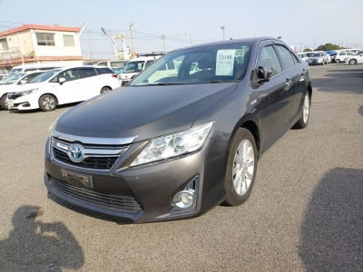 TOYOTA CAMRY