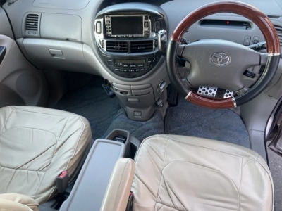 TOYOTA ESTIMA HYBRID