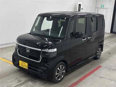 HONDA N BOX CUSTOM